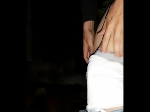 ❤️ Ο γείτονάς μου πήδηξε στον τοίχο καραντίνας μου ❤ Γαμημένο βίντεο ❌️